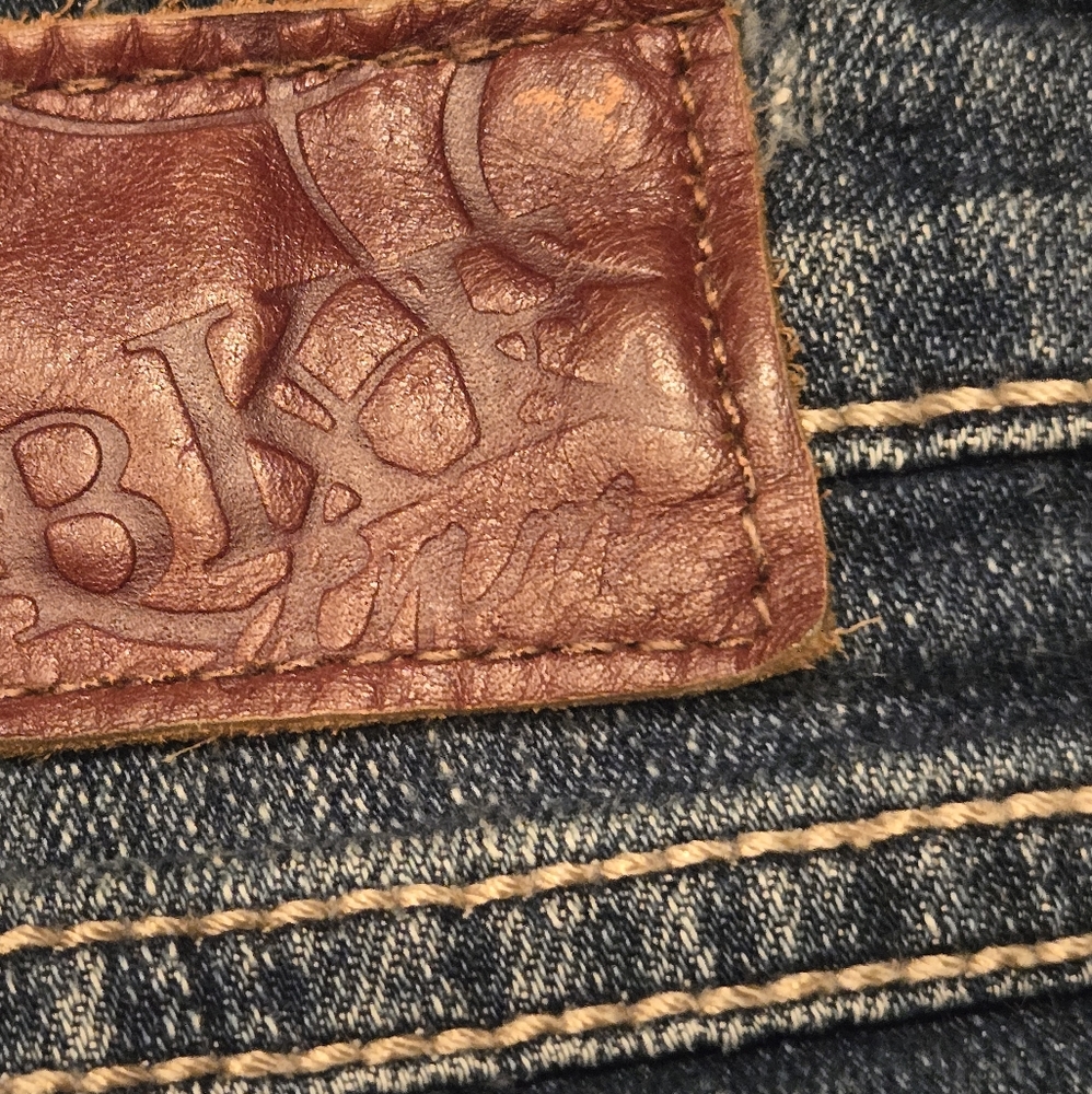 BKE Buckle Jeans capris stretch distressed juniors size 27 BNWOT - Picture 11 of 14